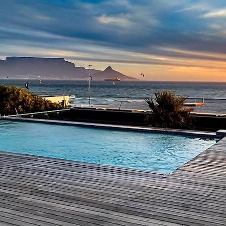 Heaven On Earth - Blouberg Beachfront Self-Catering Apartment ブロウベルフストランド エクステリア 写真