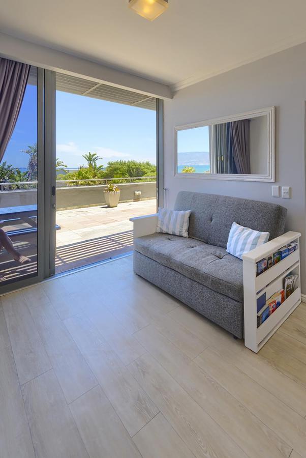Heaven On Earth - Blouberg Beachfront Self-Catering Apartment ブロウベルフストランド エクステリア 写真