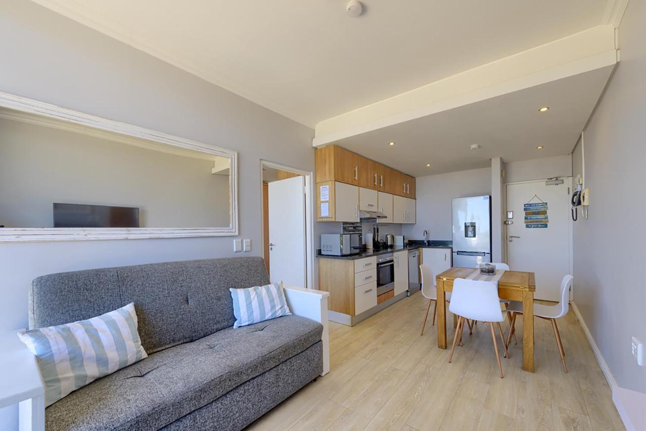 Heaven On Earth - Blouberg Beachfront Self-Catering Apartment ブロウベルフストランド エクステリア 写真